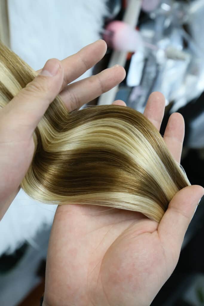 20inch Tape In Hair Extensions (9)